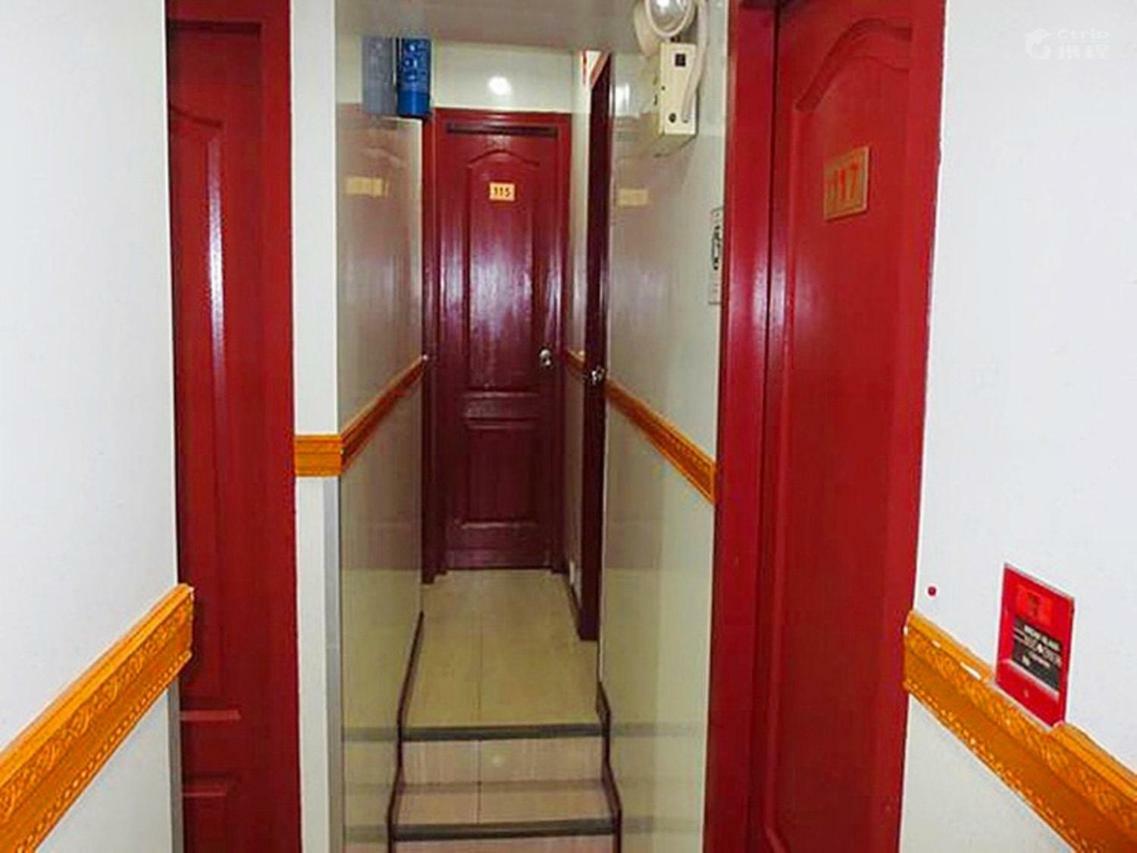 Hong Kong Jiu Long Hostel Exterior photo